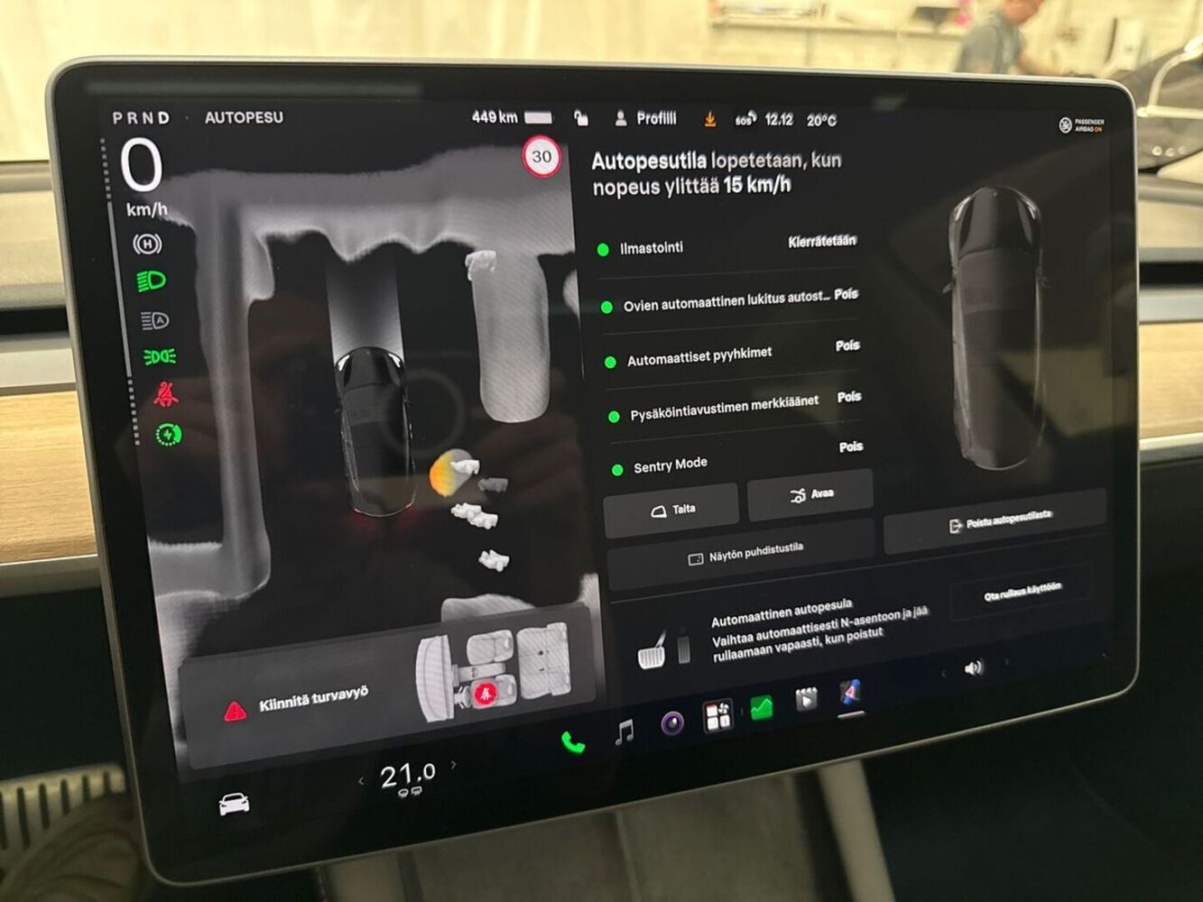 Tesla Model 3 vaihtoauto