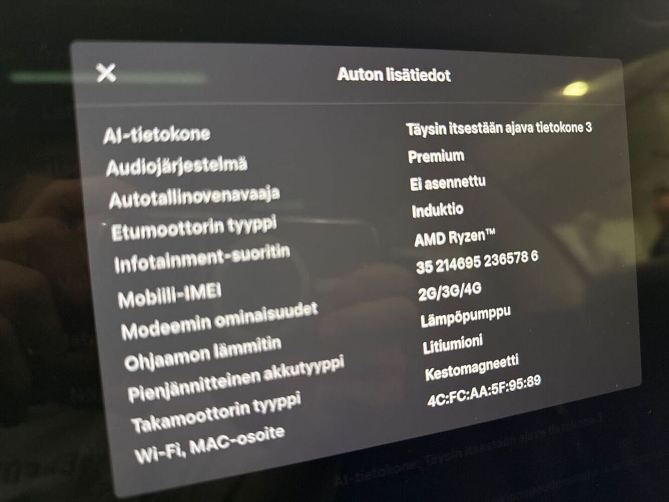 Tesla Model 3 vaihtoauto