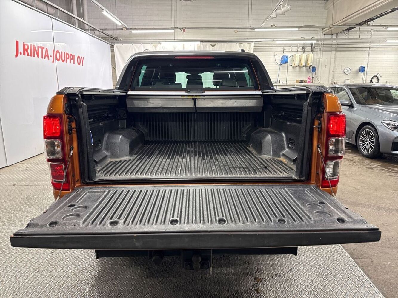 Ford Ranger vaihtoauto