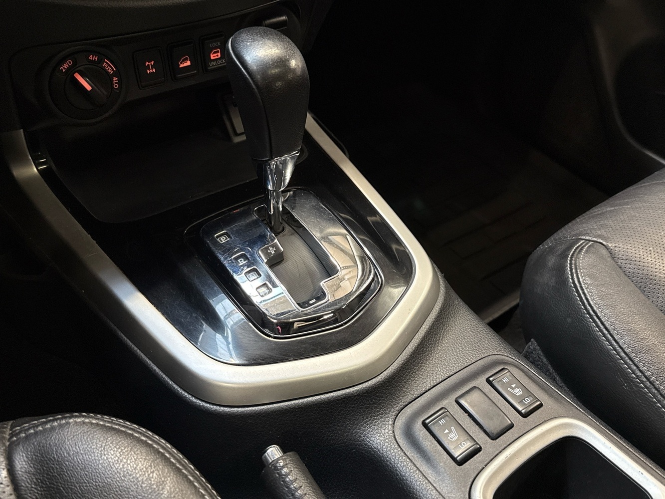 Nissan Navara vaihtoauto