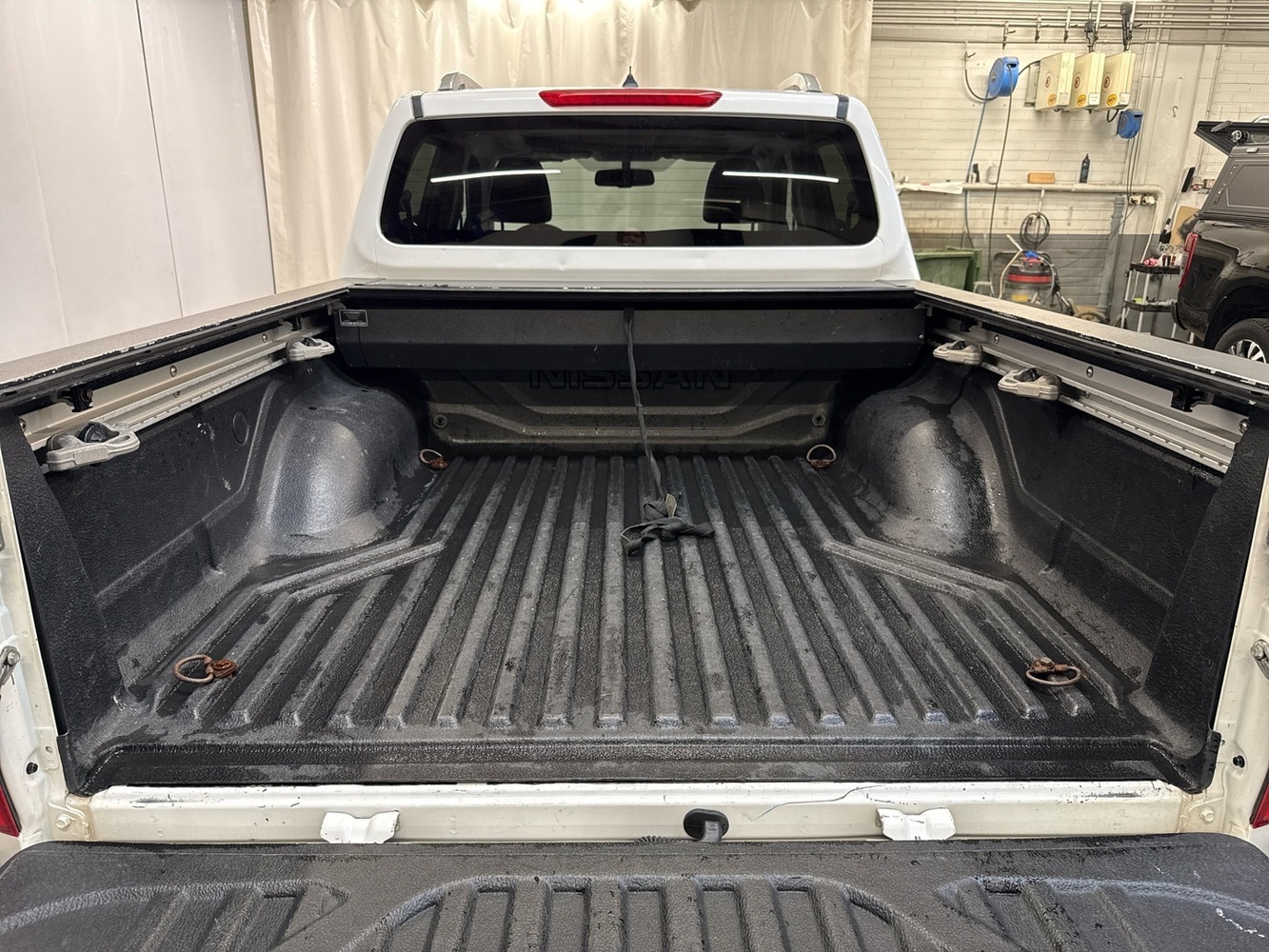 Nissan Navara vaihtoauto