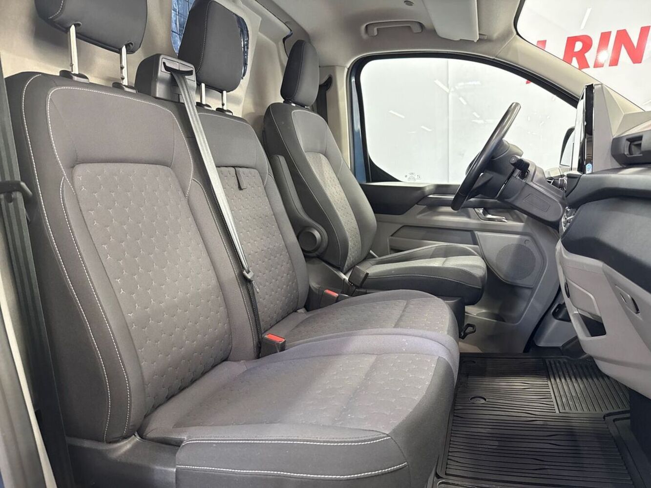 Ford Transit Custom vaihtoauto