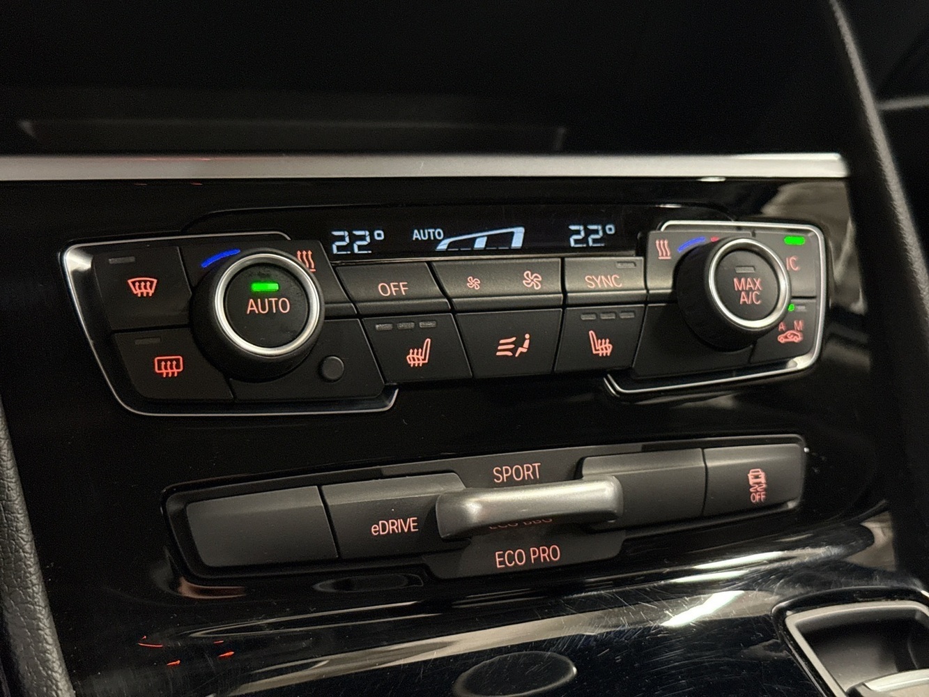 BMW 225 vaihtoauto