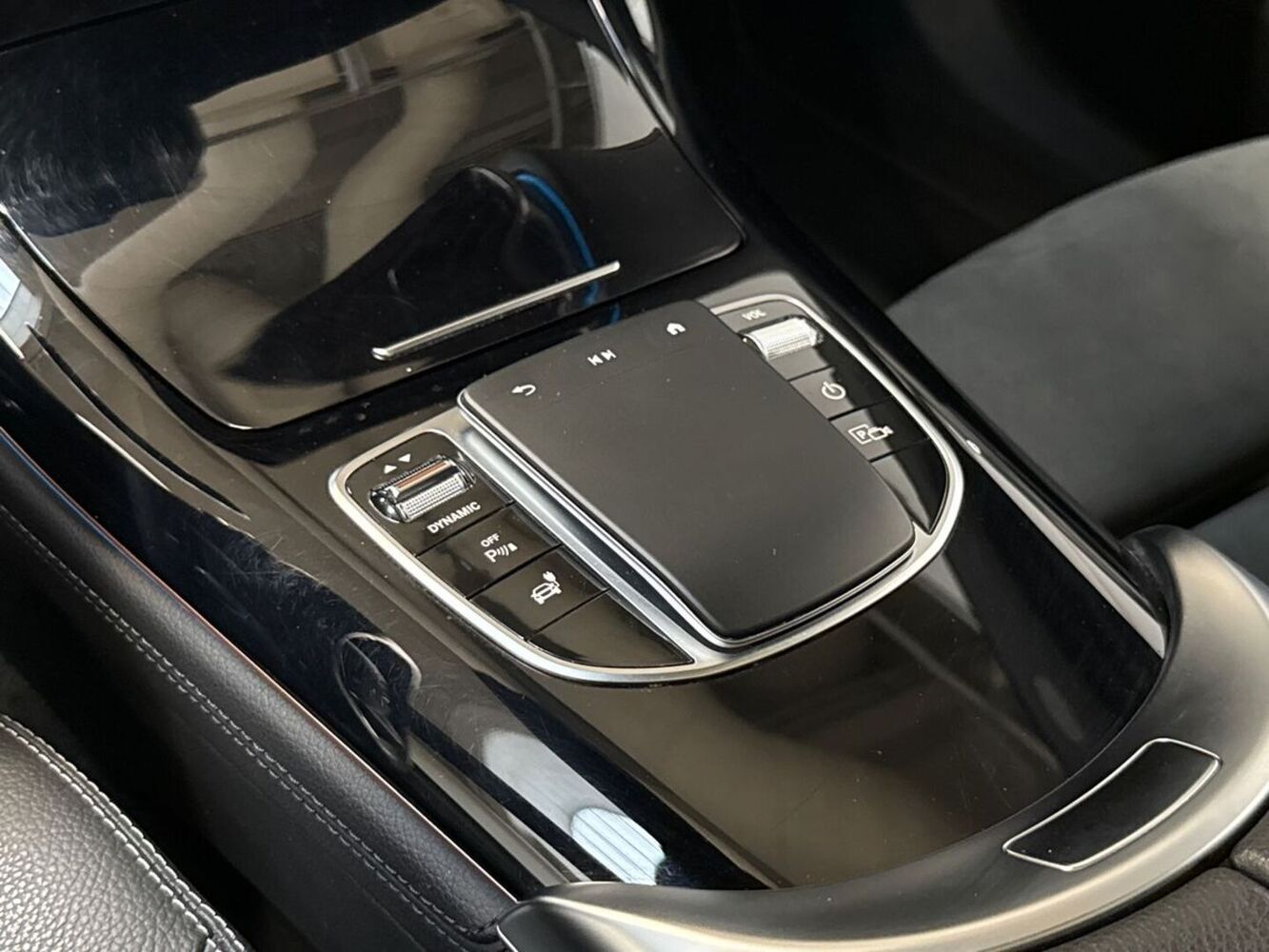 Mercedes-Benz EQC vaihtoauto