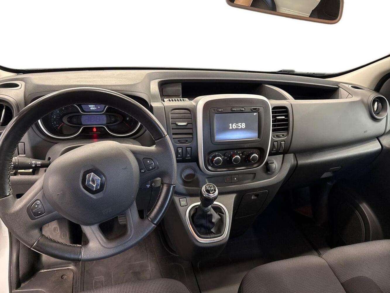 Renault Trafic vaihtoauto