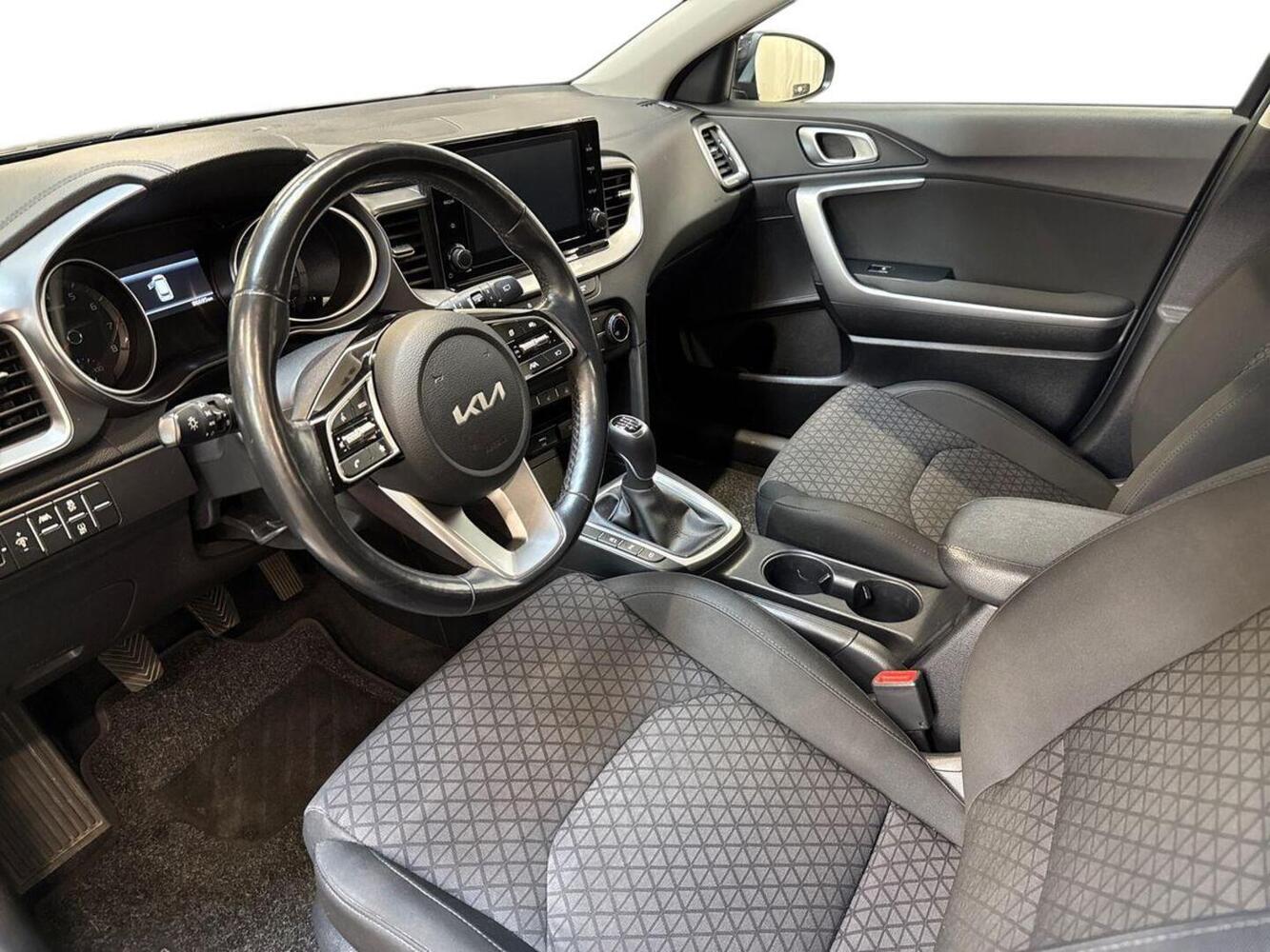 Kia Ceed vaihtoauto