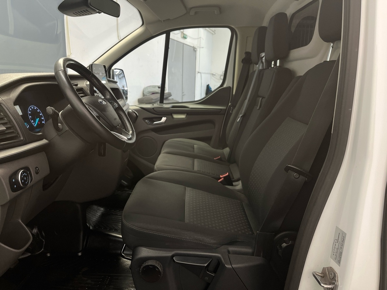 Ford Transit Custom vaihtoauto