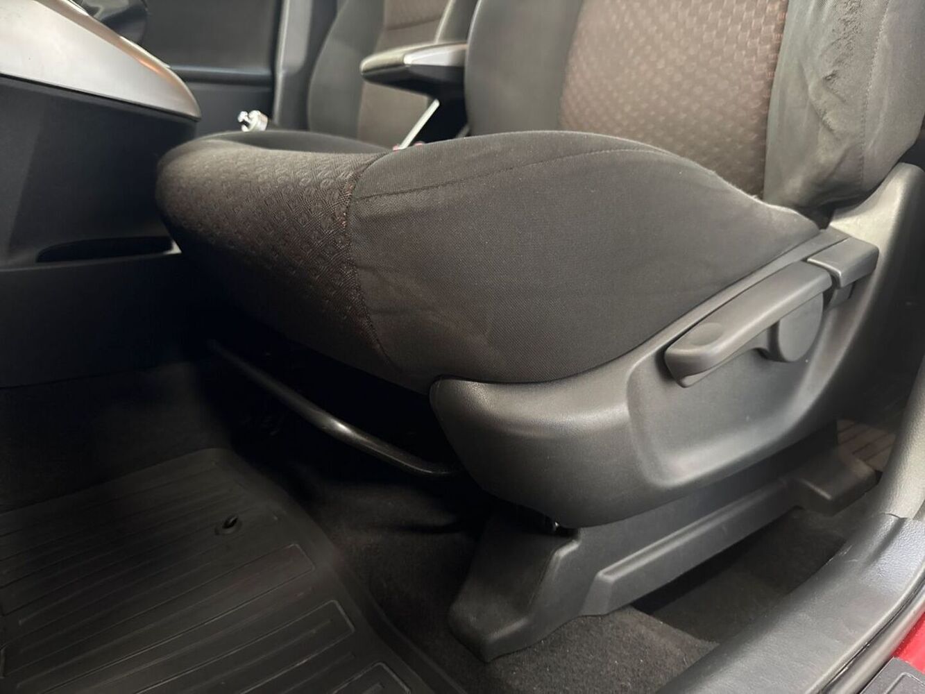 Toyota Verso vaihtoauto