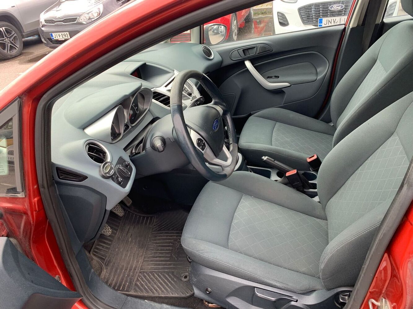 Ford Fiesta vaihtoauto