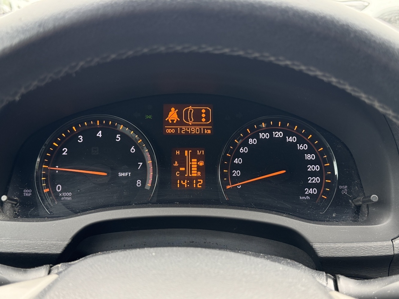 Toyota Avensis vaihtoauto