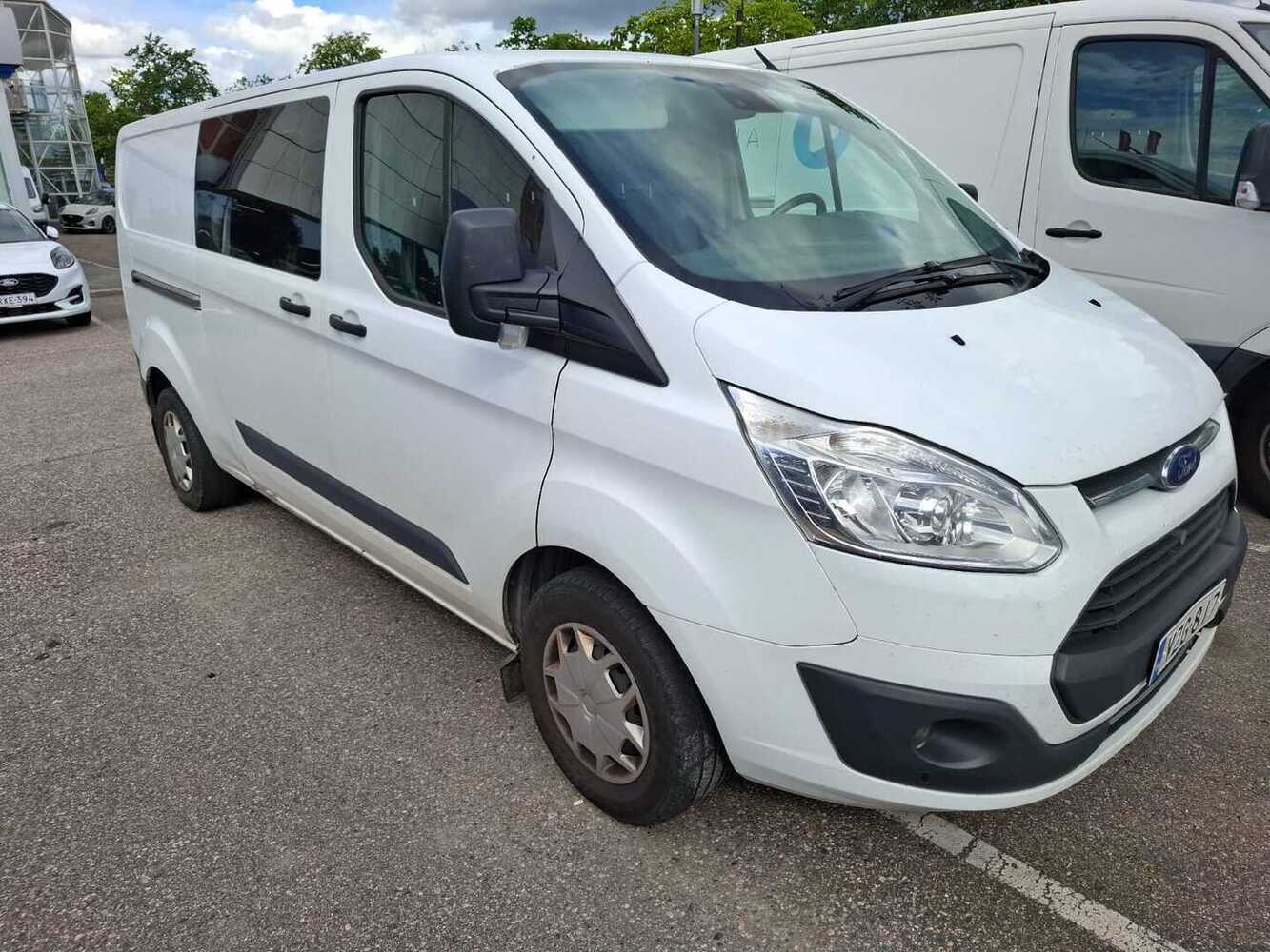 Ford Transit Custom vaihtoauto