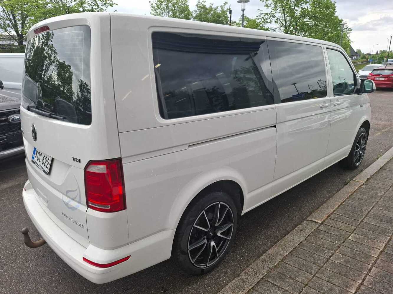 Volkswagen Caravelle vaihtoauto