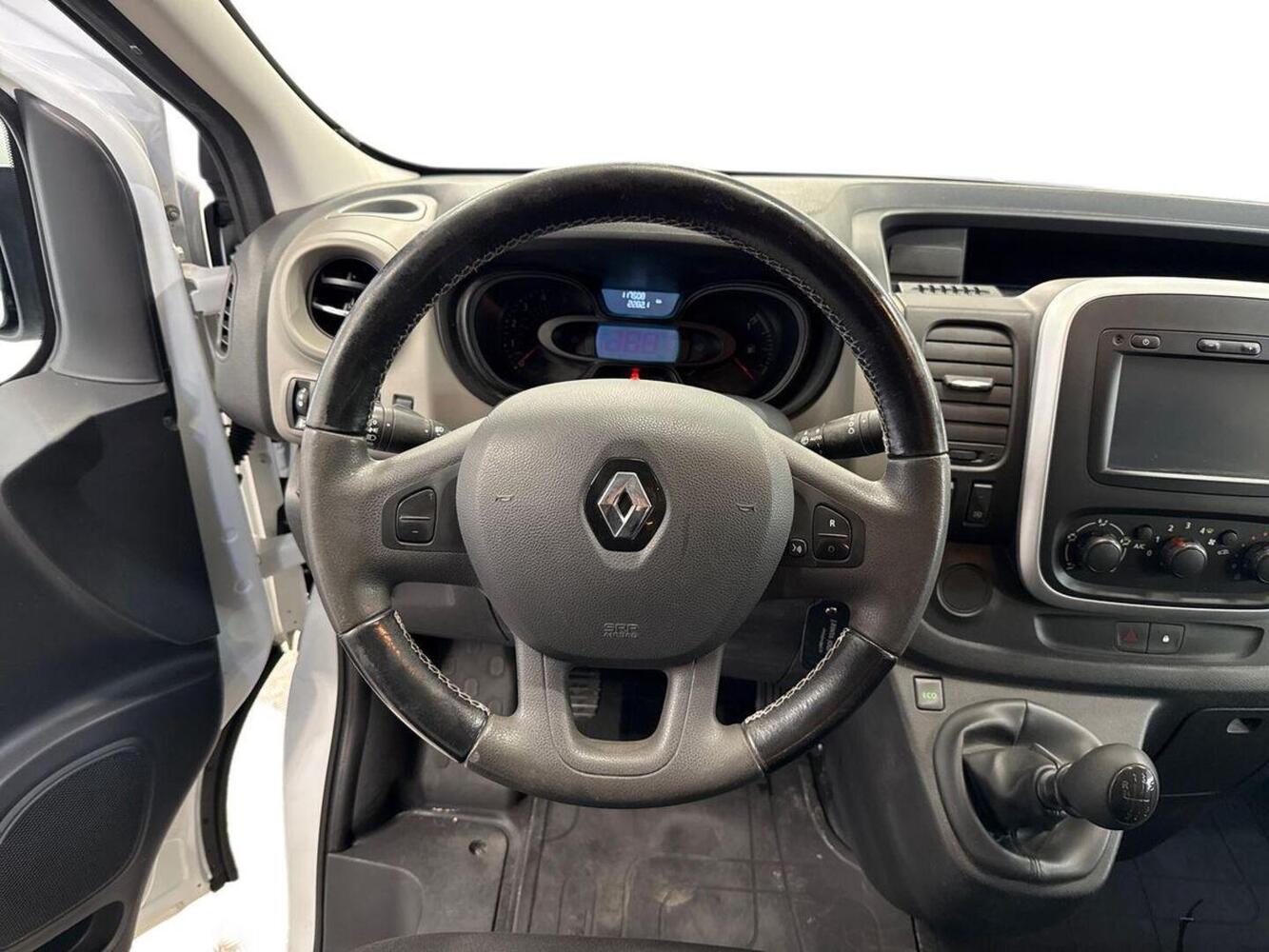 Renault Trafic vaihtoauto