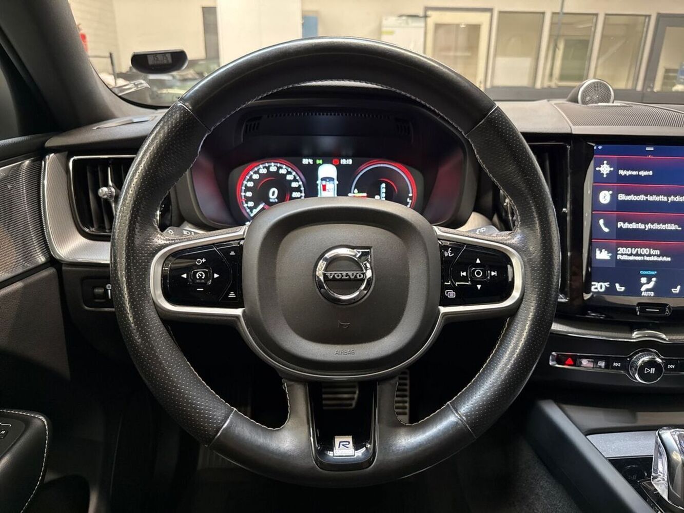 Volvo XC60 vaihtoauto