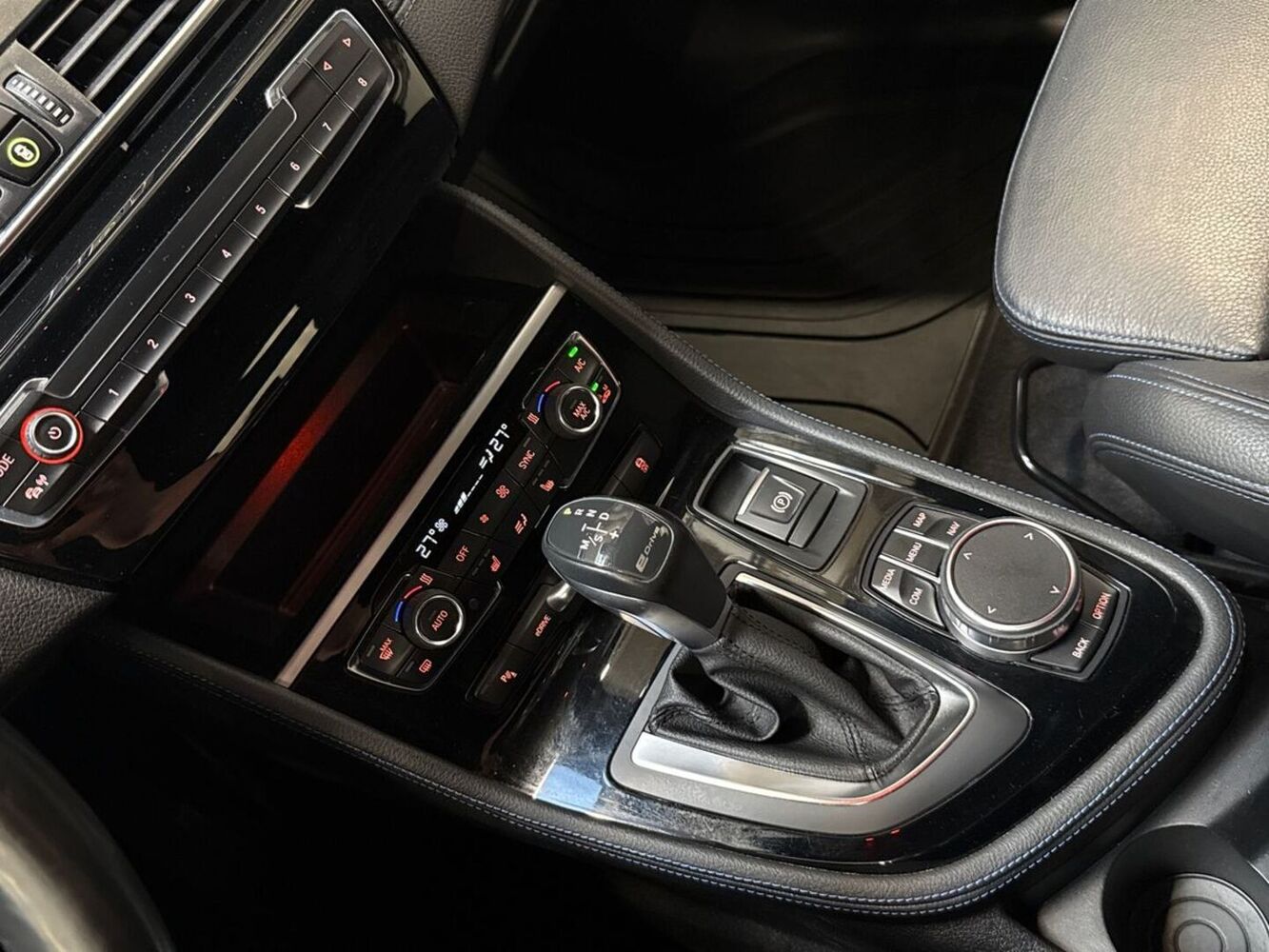 BMW 225 vaihtoauto