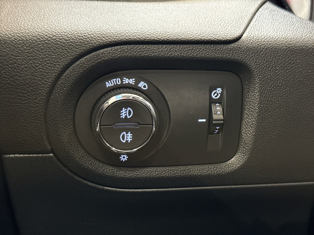 Opel Grandland X vaihtoauto
