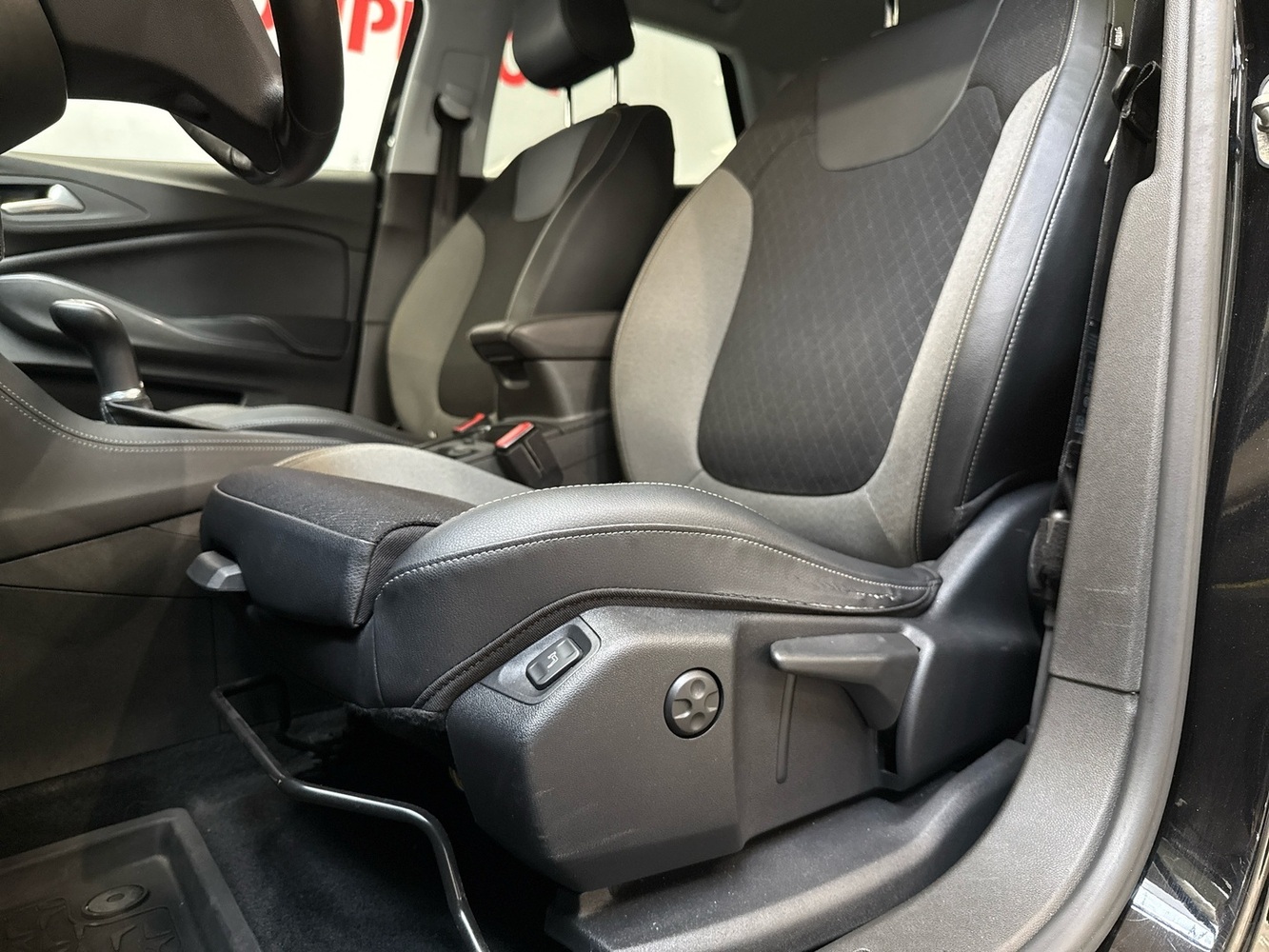 Opel Grandland X vaihtoauto