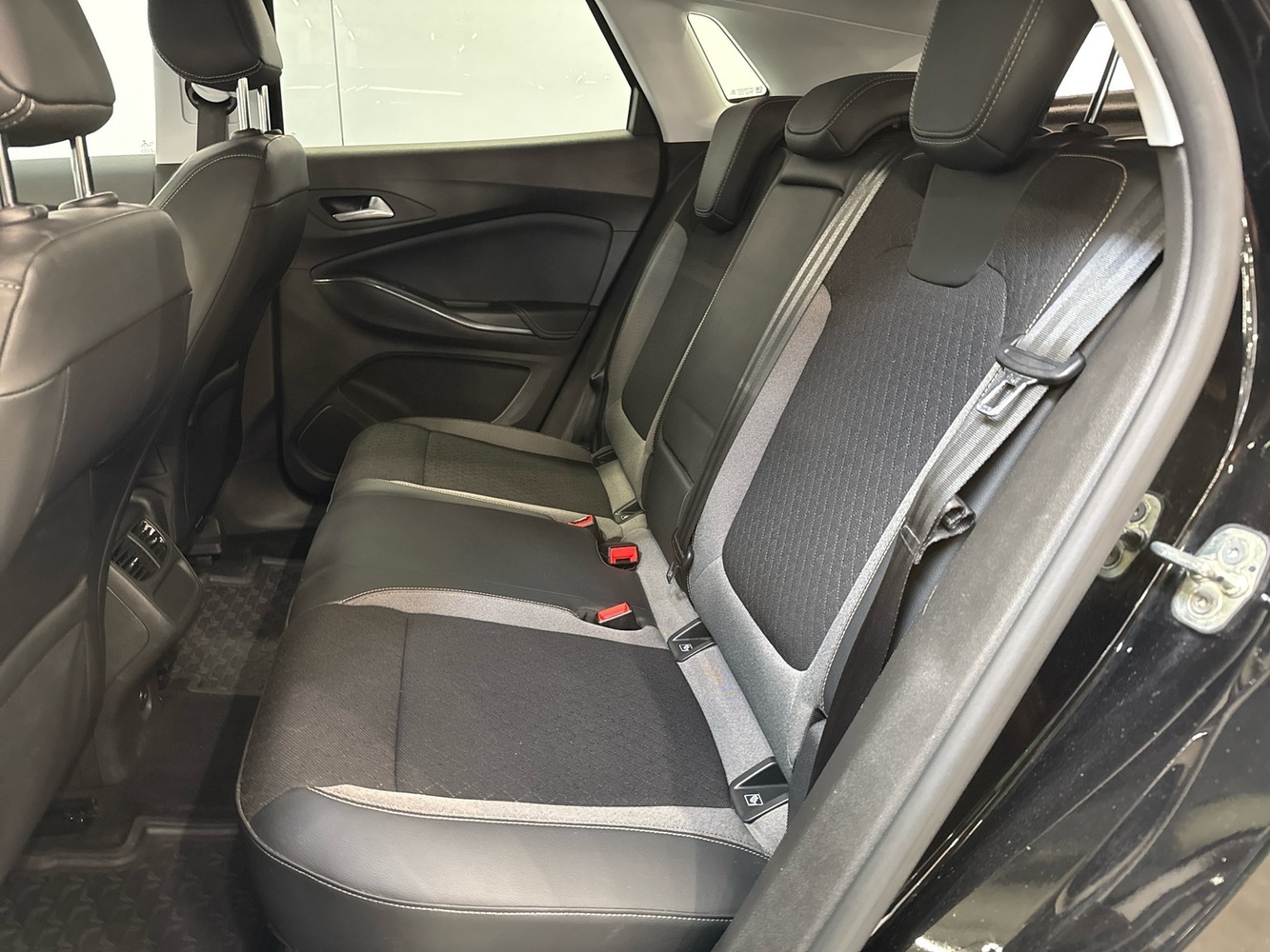 Opel Grandland X vaihtoauto