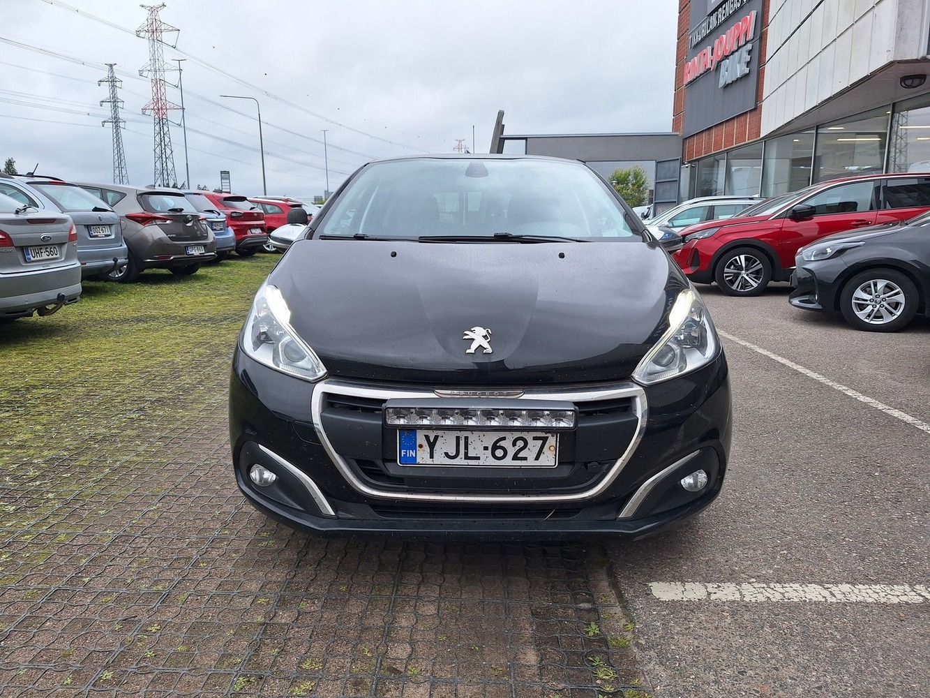 Peugeot 208 vaihtoauto