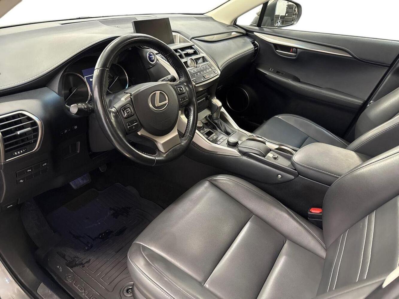 Lexus NX vaihtoauto