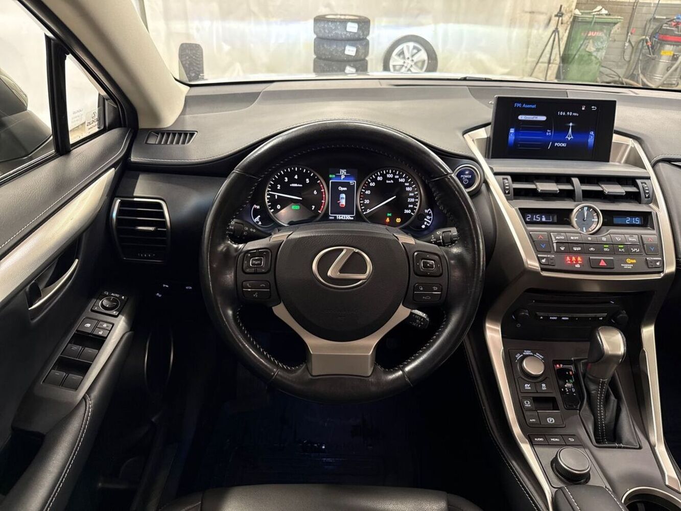 Lexus NX vaihtoauto