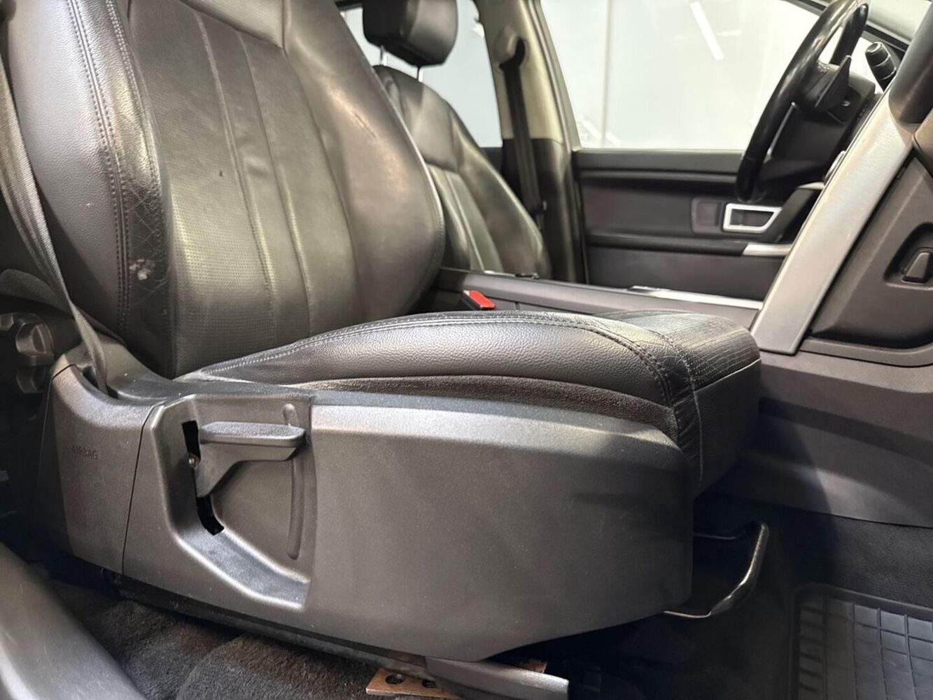 Land Rover Discovery Sport vaihtoauto