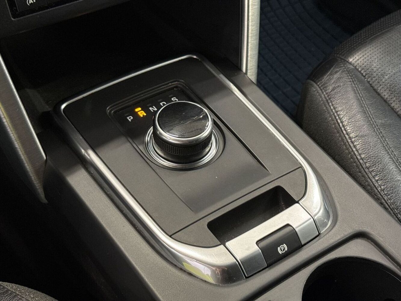 Land Rover Discovery Sport vaihtoauto