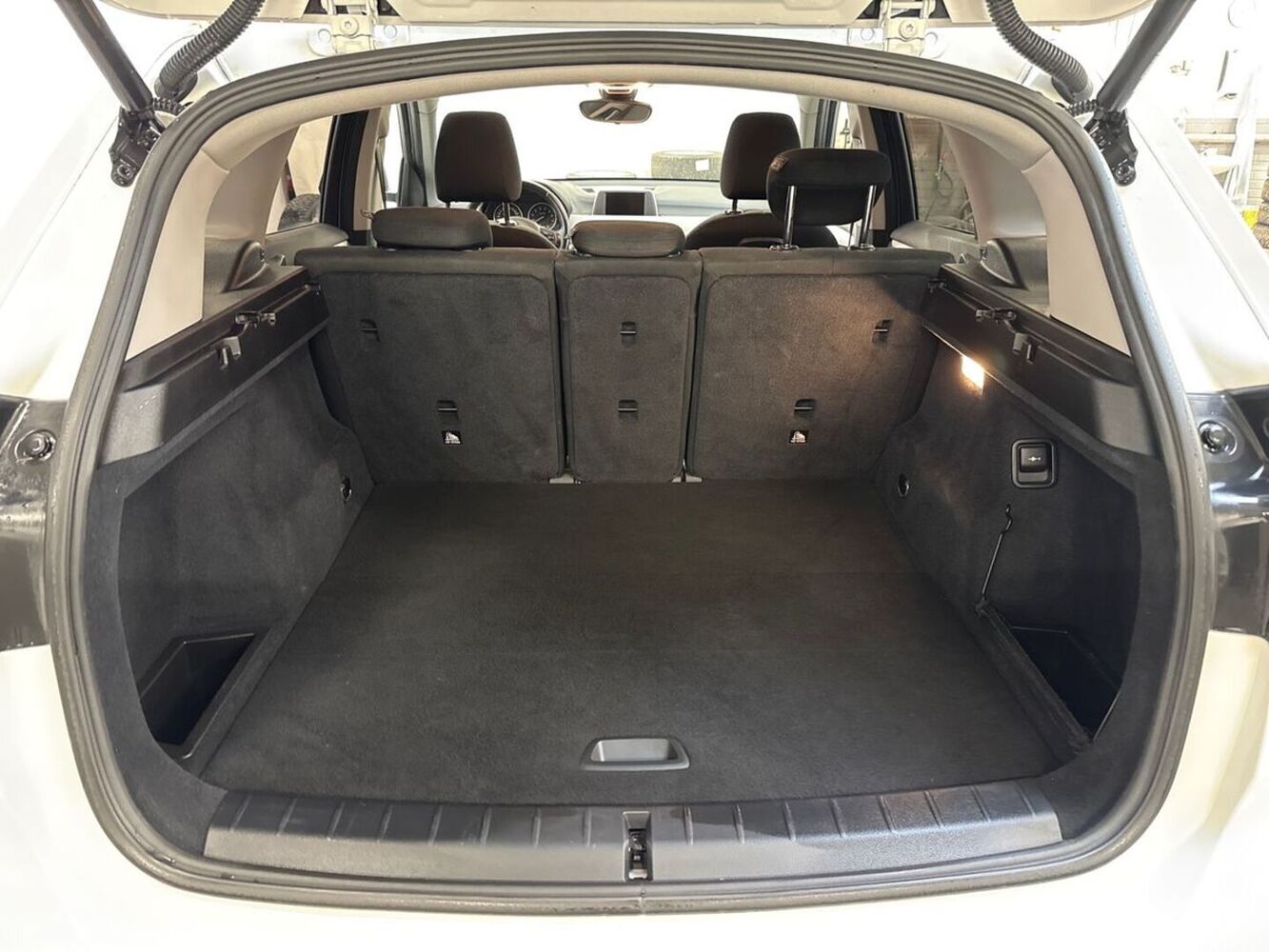 BMW X1 vaihtoauto