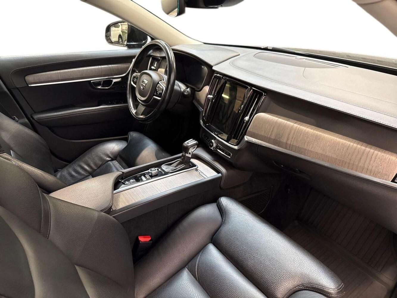 Volvo V90 vaihtoauto