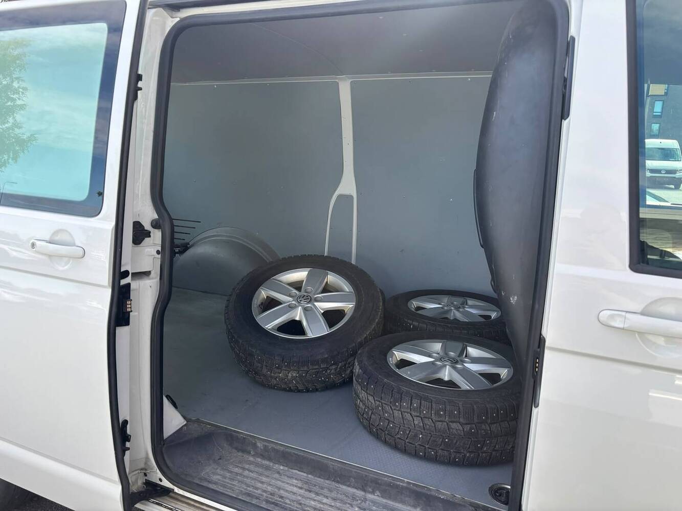Volkswagen Transporter vaihtoauto