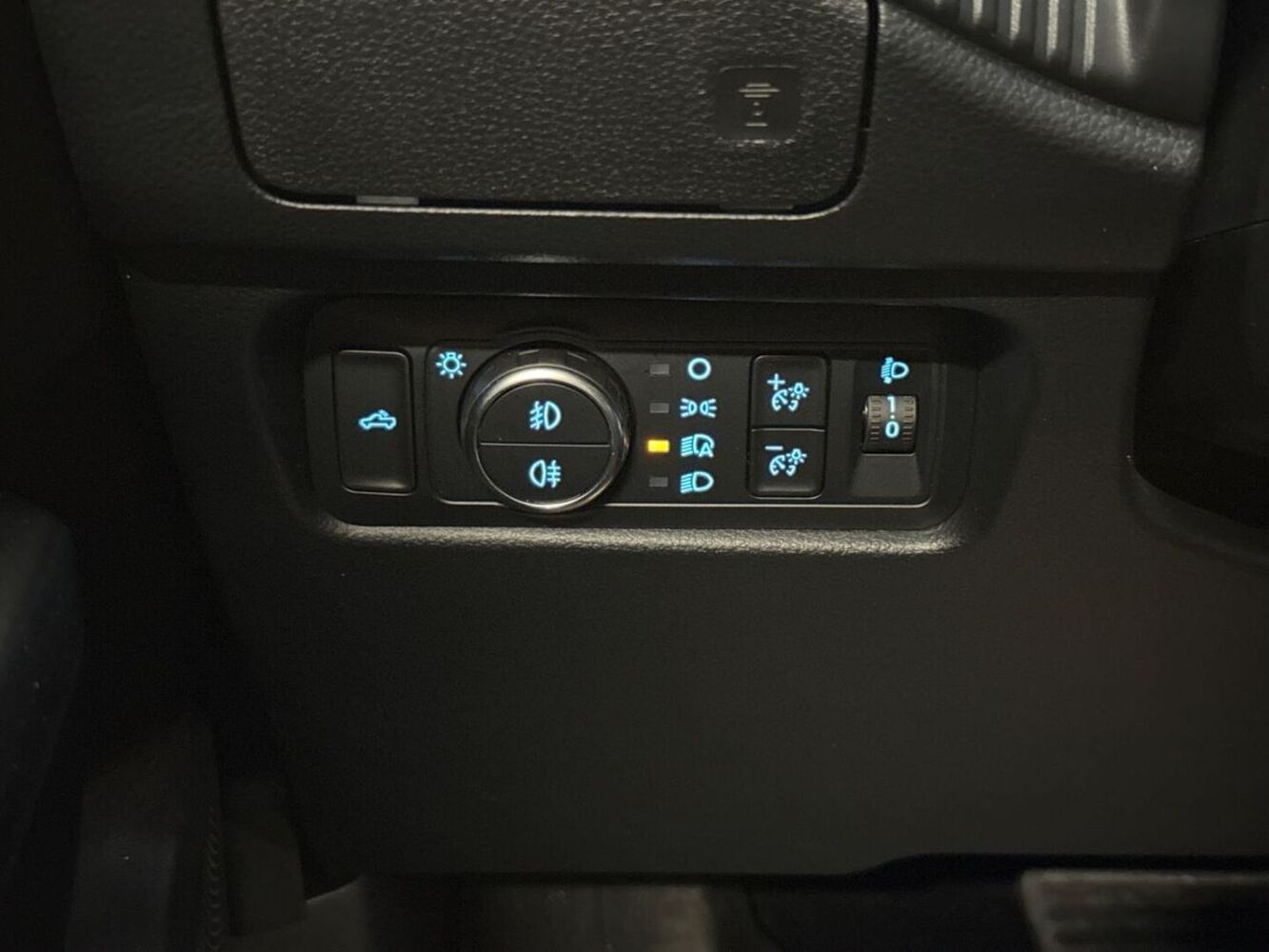 Ford Ranger vaihtoauto