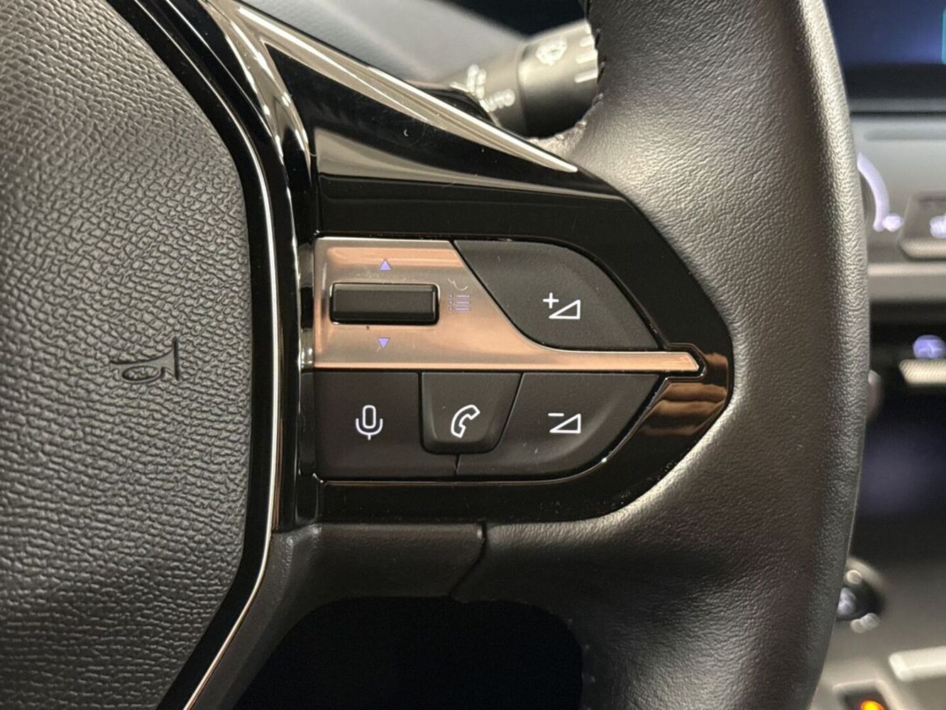 Peugeot 308 vaihtoauto