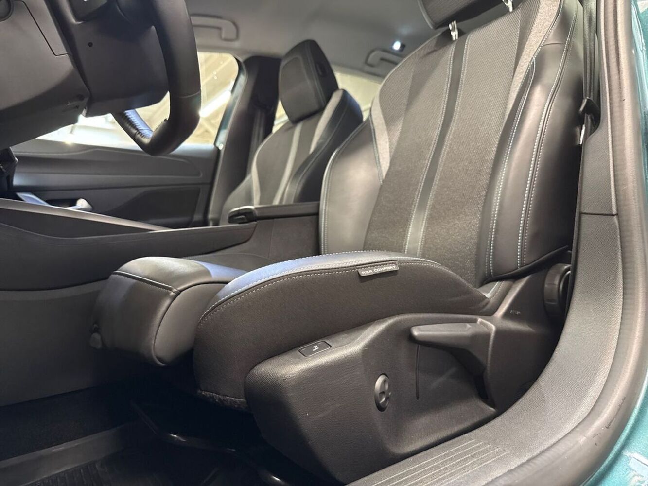 Peugeot 308 vaihtoauto