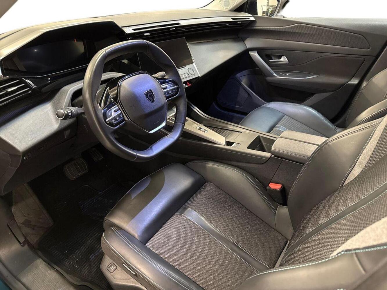 Peugeot 308 vaihtoauto