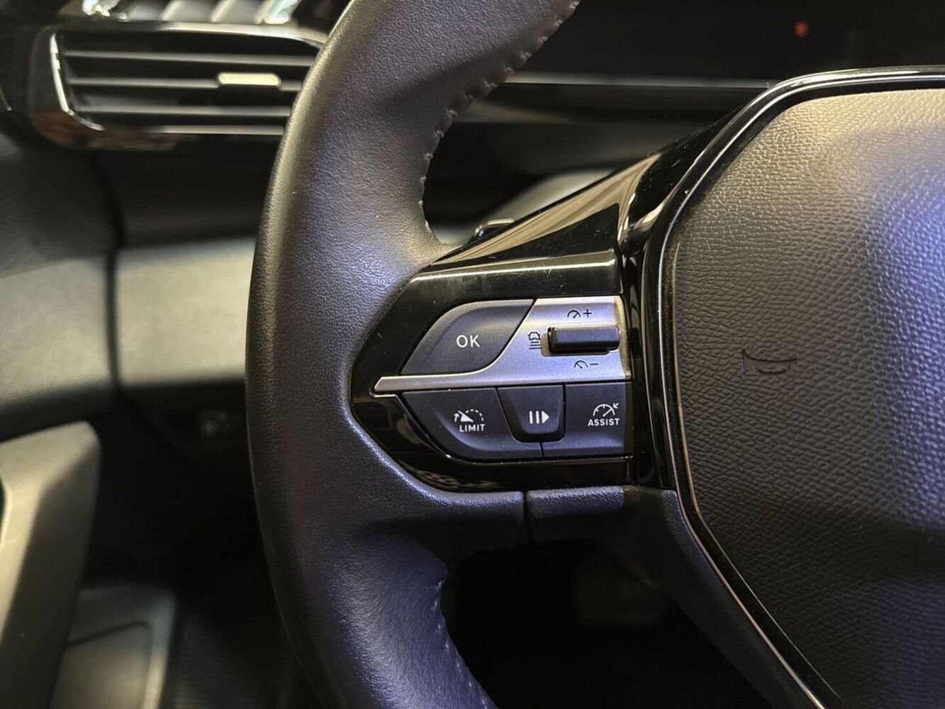 Peugeot 308 vaihtoauto