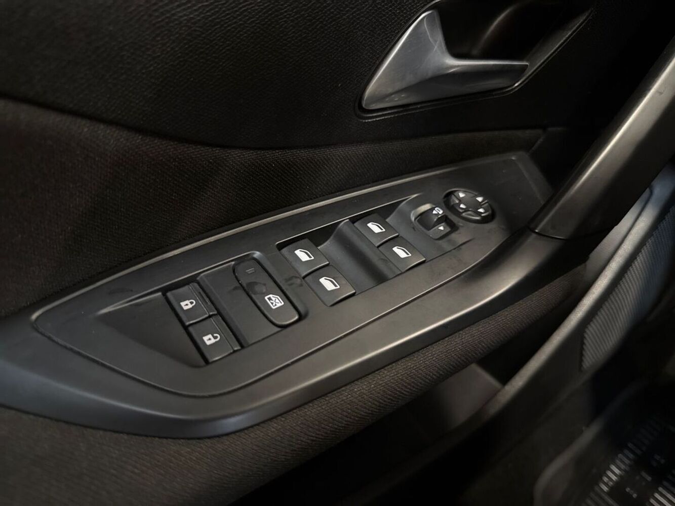 Peugeot 308 vaihtoauto