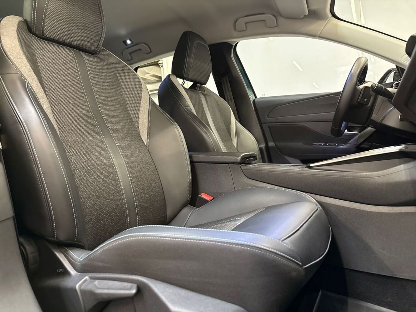 Peugeot 308 vaihtoauto