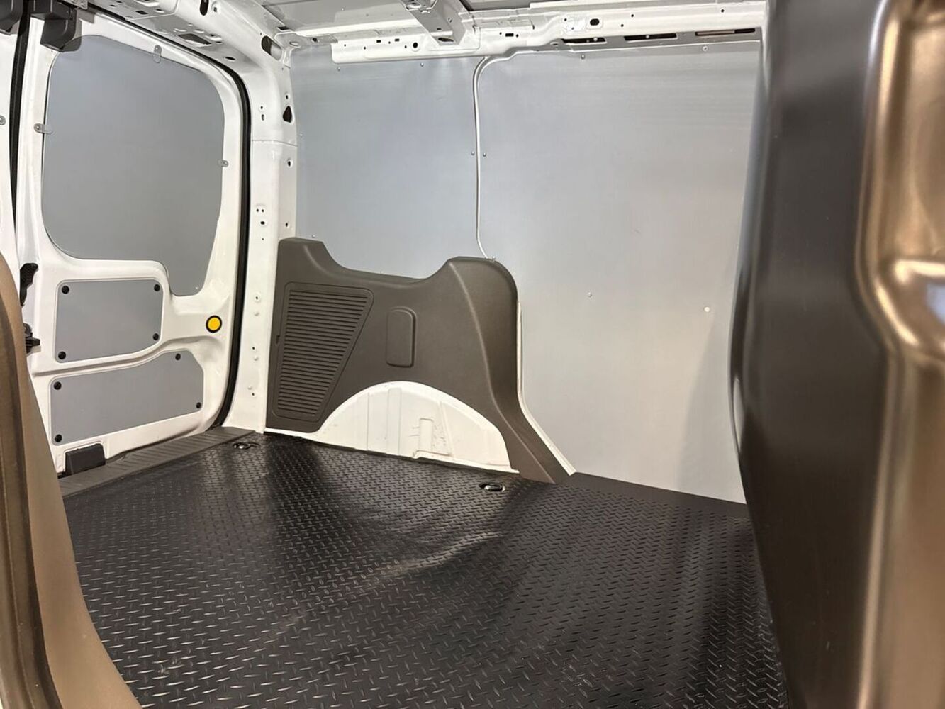 Ford Transit Connect vaihtoauto