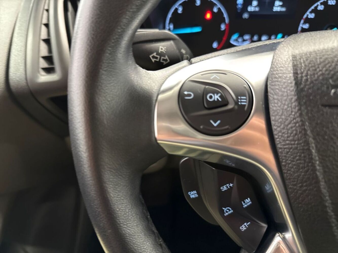 Ford Transit Connect vaihtoauto