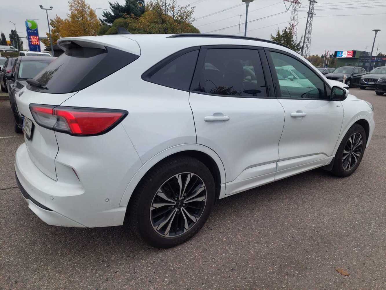 Ford Kuga vaihtoauto
