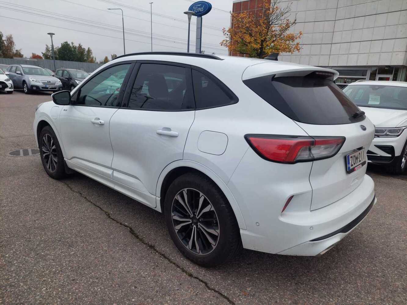 Ford Kuga vaihtoauto