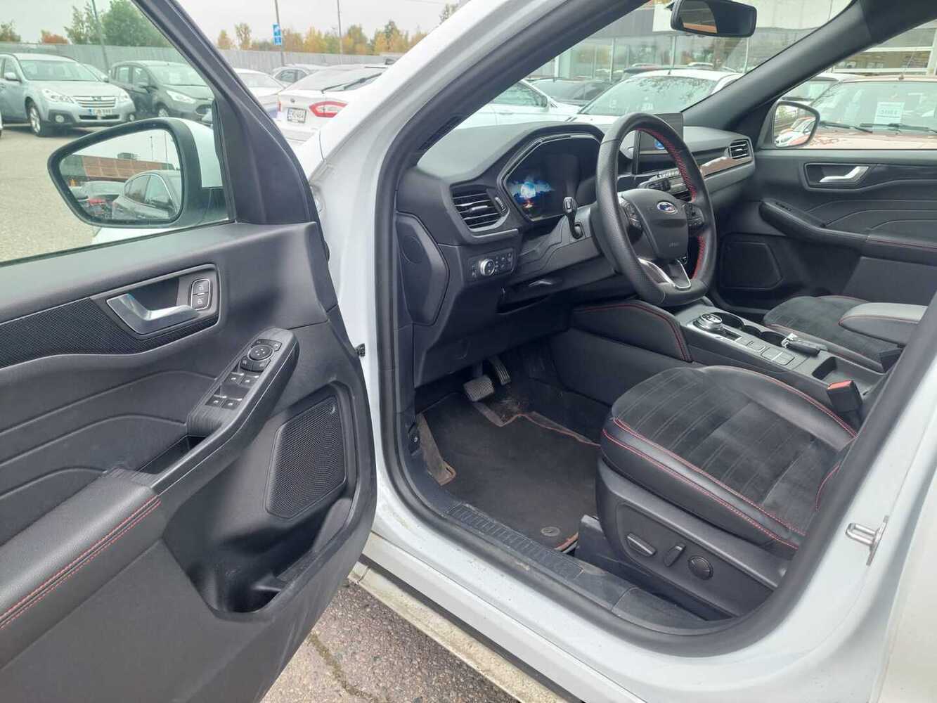 Ford Kuga vaihtoauto
