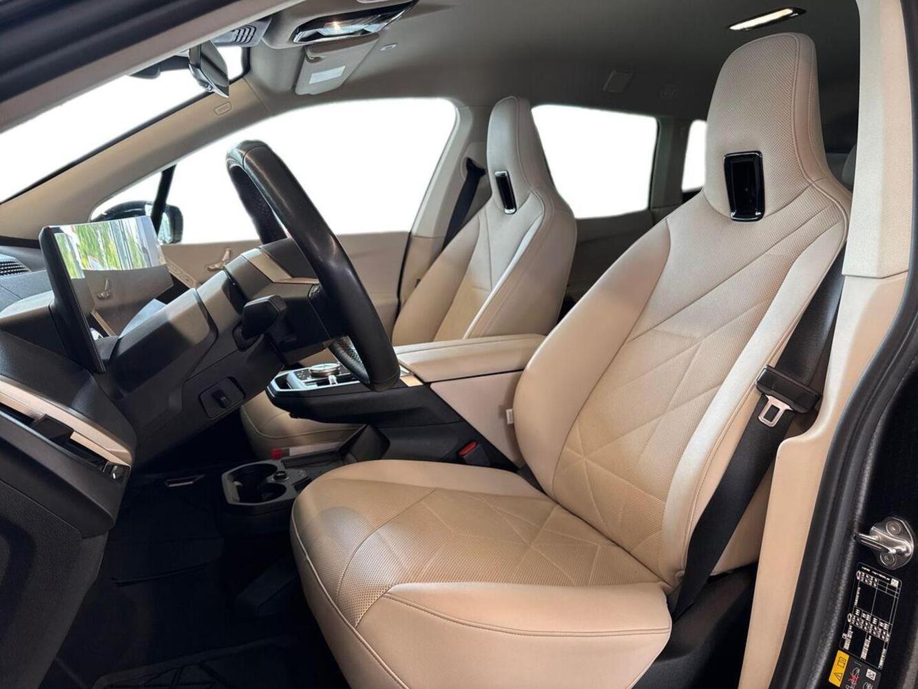 BMW iX vaihtoauto