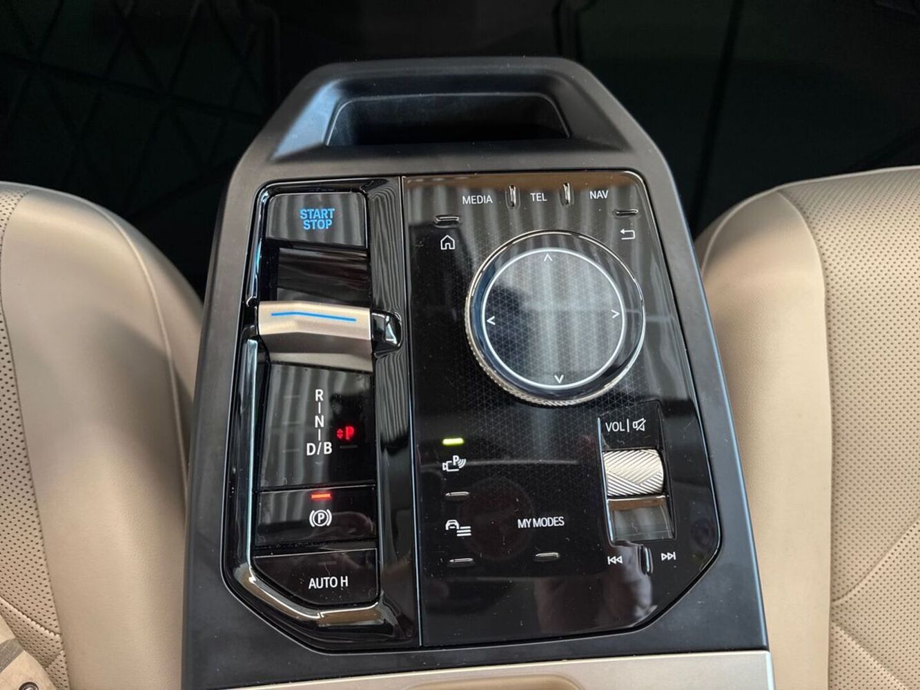 BMW iX vaihtoauto
