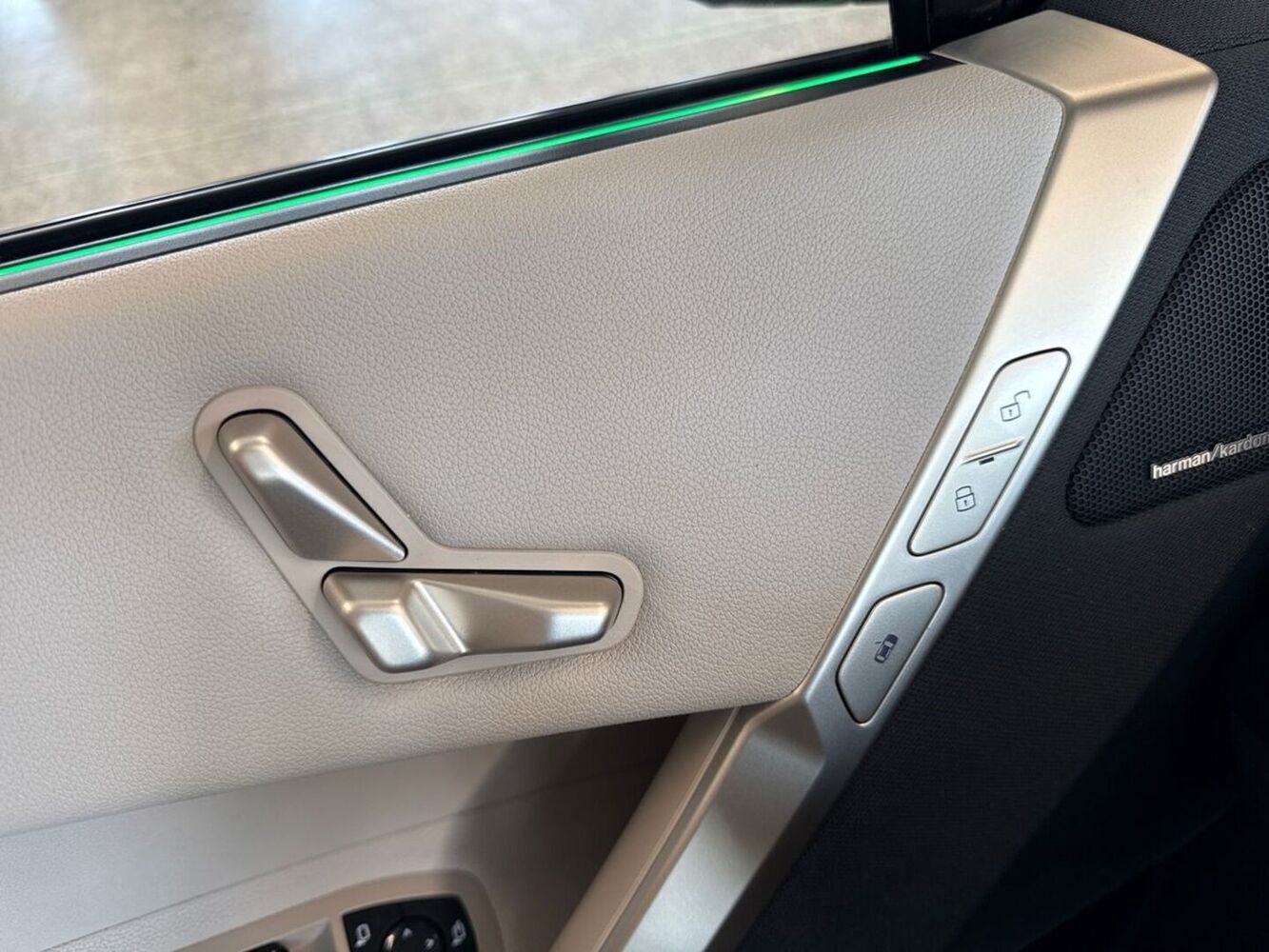 BMW iX vaihtoauto