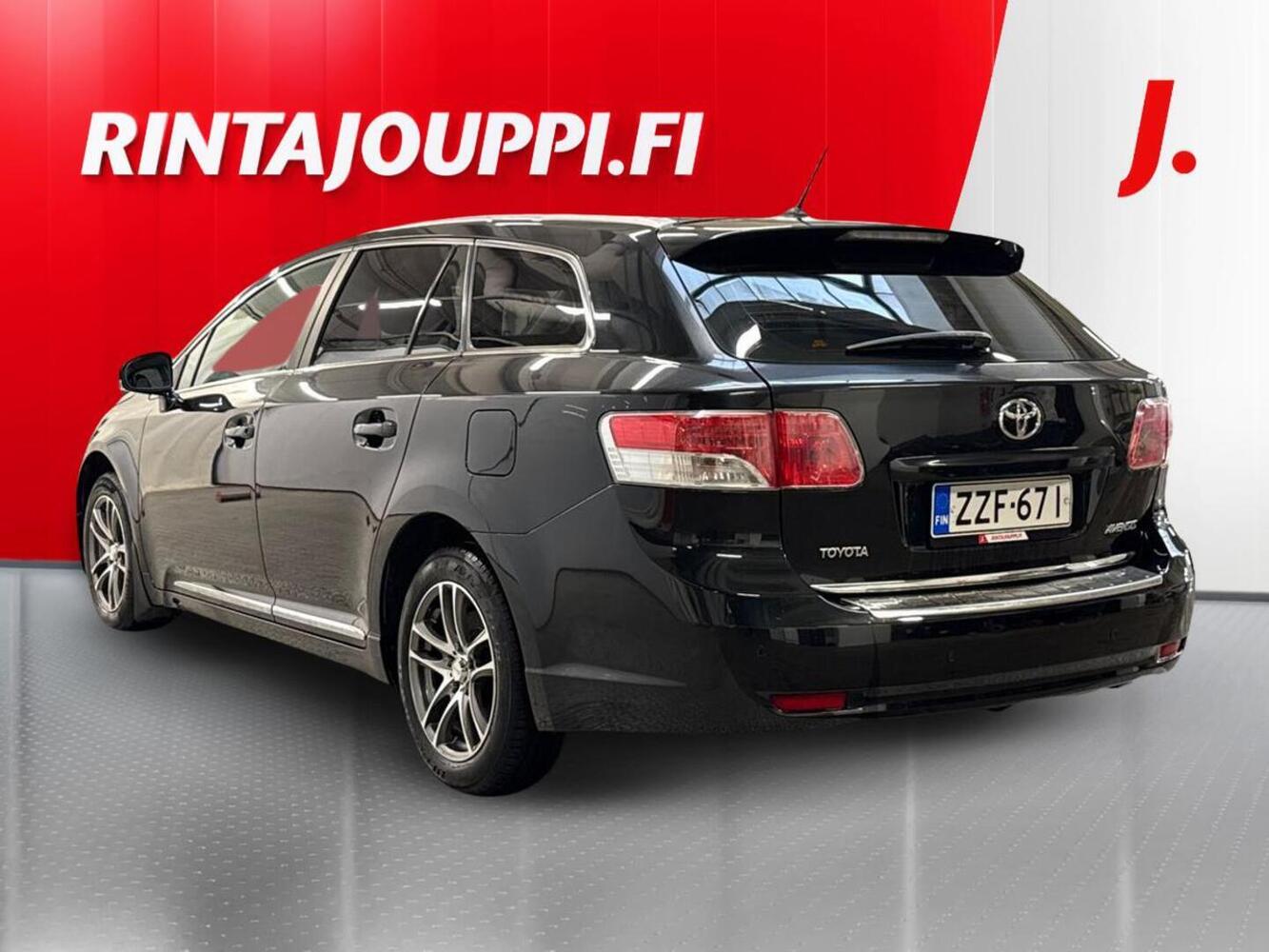 Toyota Avensis vaihtoauto