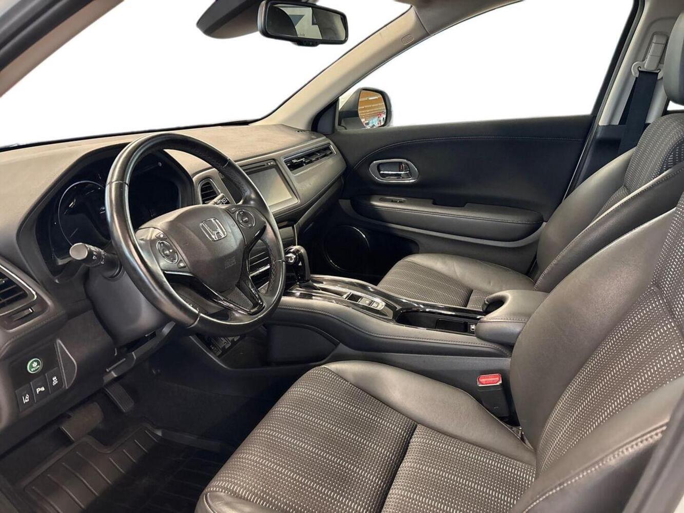 Honda HR-V vaihtoauto