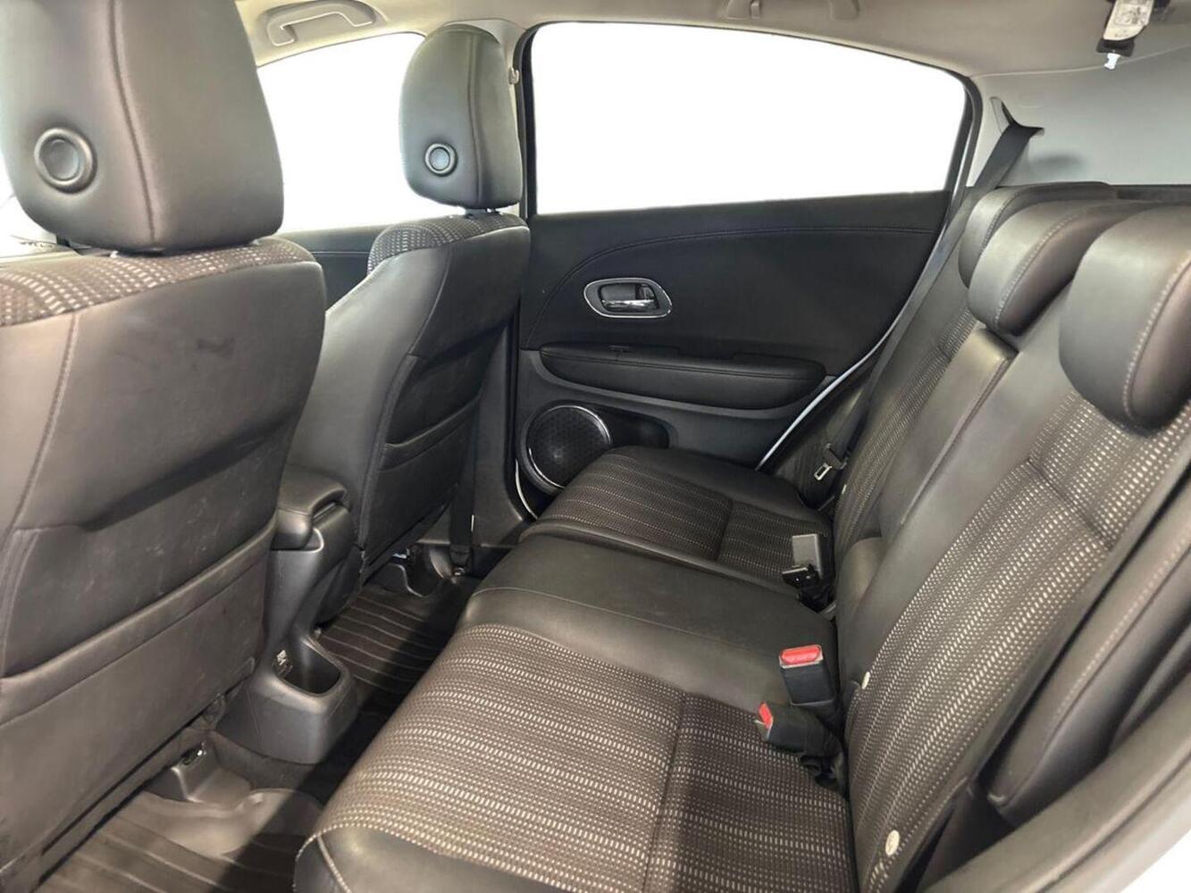Honda HR-V vaihtoauto