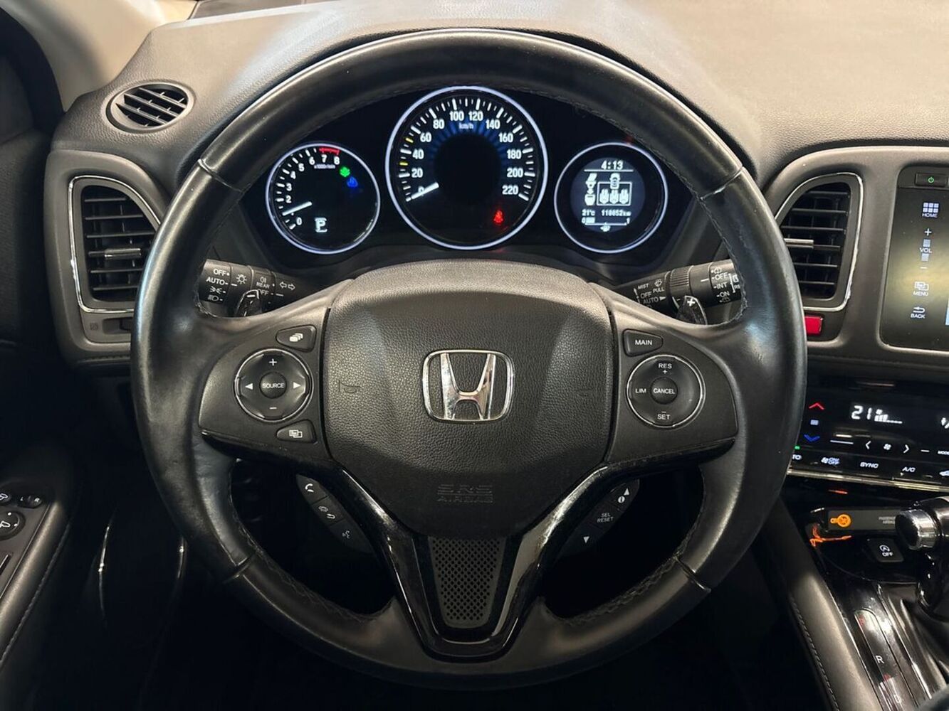 Honda HR-V vaihtoauto