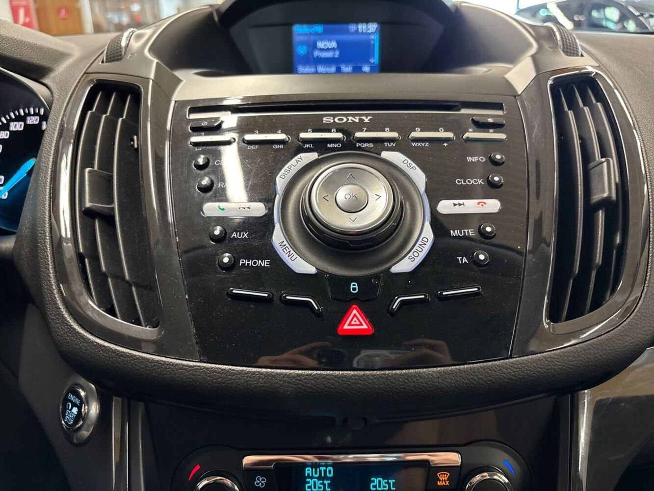 Ford Kuga vaihtoauto
